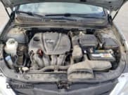 ✅ 2013 Hyundai Sonata SE • VIN: 5NPEC4AC3DH565204 • Lot: 66643744. Wystawiony na Copart z przebiegiem 128 660 mil. Bezpłatny archiwum sprzedaży aukcyjnych z USA i szczegółowy raport historii pojazdu na DreamBid. Zdjęcie 11.