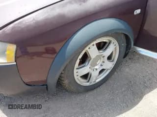 ✅ 2003 Audi allroad A6 V8 • VIN: WA1YD64B73N043855 • Lot: 42663037. Wystawiony na IAAI z przebiegiem 184 290 mil. Bezpłatny archiwum sprzedaży aukcyjnych z USA i szczegółowy raport historii pojazdu na DreamBid. Zdjęcie 6.