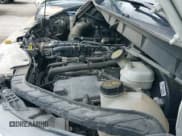 ✅ 2020 Ford Transit Cargo • VIN: 1FTYE1YG8LKB08273 • Lot: 42306747. Wystawiony na IAAI z przebiegiem 181 121 mil. Bezpłatny archiwum sprzedaży aukcyjnych z USA i szczegółowy raport historii pojazdu na DreamBid. Zdjęcie 18.