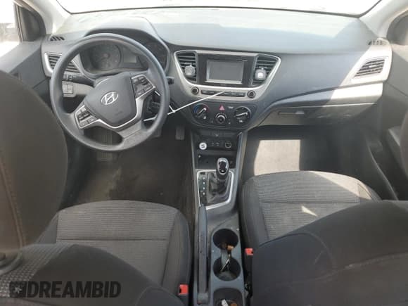 ✅ 2018 Hyundai Accent SEL • VIN: 3KPC24A39JE018691 • Лот: 67448434. Опубликован ранее на Copart с пробегом Не указан. Бесплатный доступ к архиву аукционных продаж из США и подробный отчёт об истории автомобиля на DreamBid. Изображение 8.