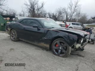 ✅ 2013 Dodge Challenger Rallye Redline • VIN: 2C3CDYAG4DH515830 • Lot: 87369894. Wystawiony na Copart z przebiegiem Nie podano. Bezpłatny archiwum sprzedaży aukcyjnych z USA i szczegółowy raport historii pojazdu na DreamBid. Zdjęcie 4.