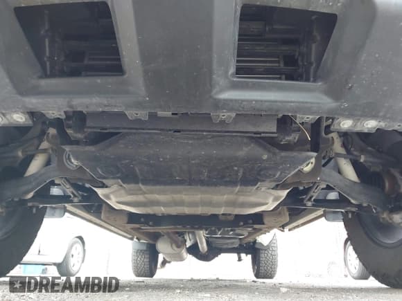 ✅ 2023 Chevrolet Silverado 1500 Custom Trail Boss • VIN: 3GCPDCEK7PG279547 • Lot: 41872652. Wystawiony na IAAI z przebiegiem 17 677 mil. Bezpłatny archiwum sprzedaży aukcyjnych z USA i szczegółowy raport historii pojazdu na DreamBid. Zdjęcie 18.