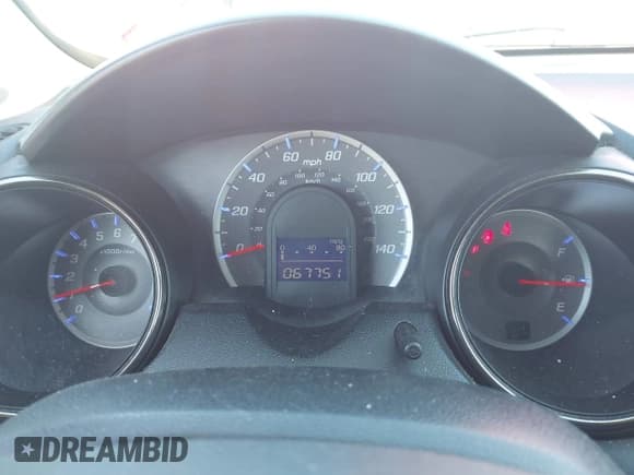 ✅ 2013 Honda Fit Sport • VIN: JHMGE8H50DC019472 • Лот: 43796220. Опубликован ранее на IAAI с пробегом 67 751 миль. Бесплатный доступ к архиву аукционных продаж из США и подробный отчёт об истории автомобиля на DreamBid. Изображение 7.