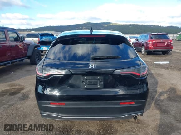 ✅ 2024 Honda HR-V Sport • VIN: 3CZRZ2H5XRM703005 • Lot: 43768207. Listed on IAAI with 45,864 mi. Free auction sales archive from the USA and detailed vehicle history report at DreamBid. Image 17.