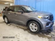 ✅ 2022 Ford Explorer • VIN: 1FMSK7BH9NGA57189 • Lot: 45766545. Wystawiony na Copart z przebiegiem 112 858 mil. Bezpłatny archiwum sprzedaży aukcyjnych z USA i szczegółowy raport historii pojazdu na DreamBid. Zdjęcie 4.