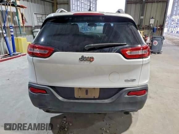 ✅ 2014 Jeep Cherokee Latitude • VIN: 1C4PJLCSXEW212869 • Lot: 94179855. Wystawiony na Copart z przebiegiem 114 124 mil. Bezpłatny archiwum sprzedaży aukcyjnych z USA i szczegółowy raport historii pojazdu na DreamBid. Zdjęcie 6.