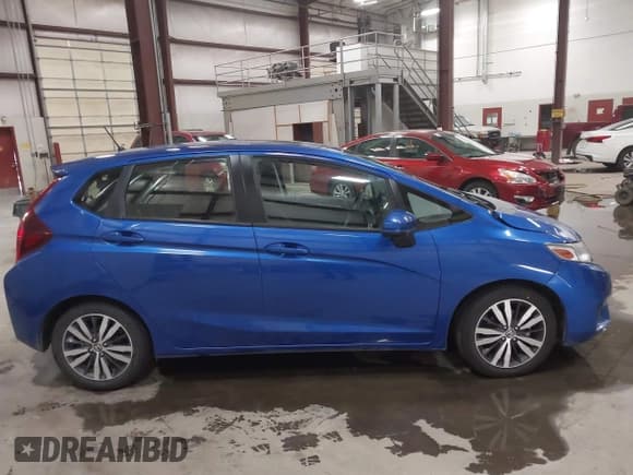 ✅ 2016 Honda Fit EX • VIN: JHMGK5H76GX041661 • Lot: 42162223. Listed on IAAI with 36,066 mi. Free auction sales archive from the USA and detailed vehicle history report at DreamBid. Image 13.