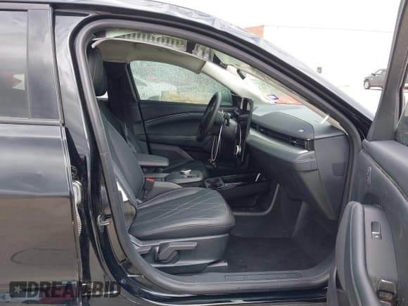 ✅ 2021 Ford Mustang Mach-E Select • VIN: 3FMTK1RM4MMA49008 • Лот: 42179119. Опубликован ранее на IAAI с пробегом 17 631 миль. Бесплатный доступ к архиву аукционных продаж из США и подробный отчёт об истории автомобиля на DreamBid. Изображение 5.