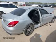 ✅ 2016 Mercedes-Benz C 300 • VIN: 55SWF4JBXGU131690 • Lot: 43494779. Wystawiony na IAAI z przebiegiem 120 206 mil. Bezpłatny archiwum sprzedaży aukcyjnych z USA i szczegółowy raport historii pojazdu na DreamBid. Zdjęcie 4.