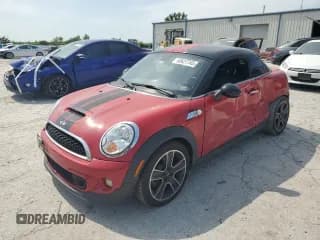 ✅ 2012 MINI Coupe S • VIN: WMWSX3C54CT155566 • Lot: 60627745. Listed on Copart with 174,132 mi. Free auction sales archive from the USA and detailed vehicle history report at DreamBid. Image 1.