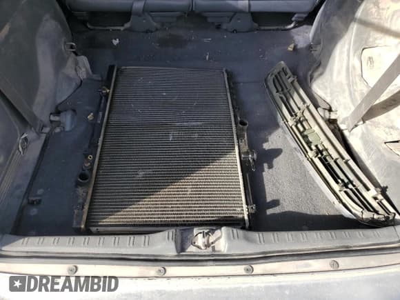 ✅ 1995 Honda Odyssey • VIN: RA21049652 • Lot: 85426404. Listed on Copart with 271,632 mi. Free auction sales archive from the USA and detailed vehicle history report at DreamBid. Image 15.