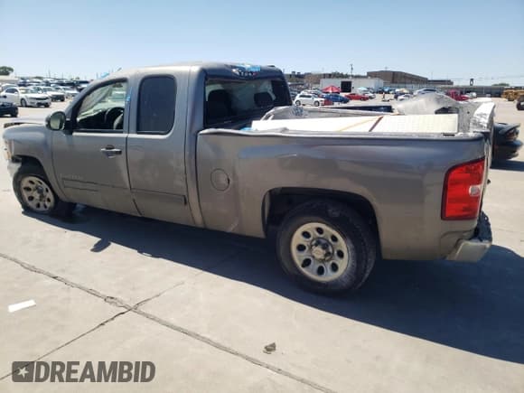 ✅ 2012 Chevrolet Silverado 1500 LS • VIN: 1GCRCREA4CZ200335 • Lot: 70787454. Listed on Copart with Not provided. Free auction sales archive from the USA and detailed vehicle history report at DreamBid. Image 2.