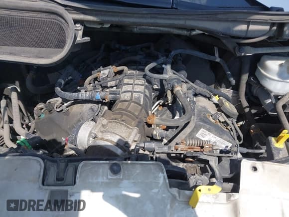 ✅ 2019 Ford Transit • VIN: 1FTBW3XG4KKA66859 • Лот: 41940297. Опубликован ранее на IAAI с пробегом 175 609 миль. Бесплатный доступ к архиву аукционных продаж из США и подробный отчёт об истории автомобиля на DreamBid. Изображение 10.