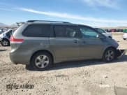 ✅ 2011 Toyota Sienna LE • VIN: 5TDKK3DC5BS148430 • Lot: 90360255. Wystawiony na Copart z przebiegiem 198 741 mil. Bezpłatny archiwum sprzedaży aukcyjnych z USA i szczegółowy raport historii pojazdu na DreamBid. Zdjęcie 3.