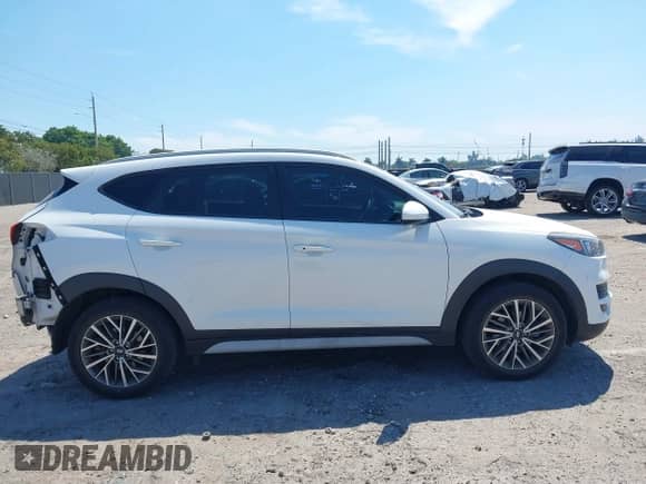 2020 Hyundai Tucson SEL с VIN KM8J33ALXLU197516, выставлен на аукционе IAAI как лот 41857132 с пробегом 27 350 миль миль и . История ставок и продаж доступна на DreamBid. Изображение 14.