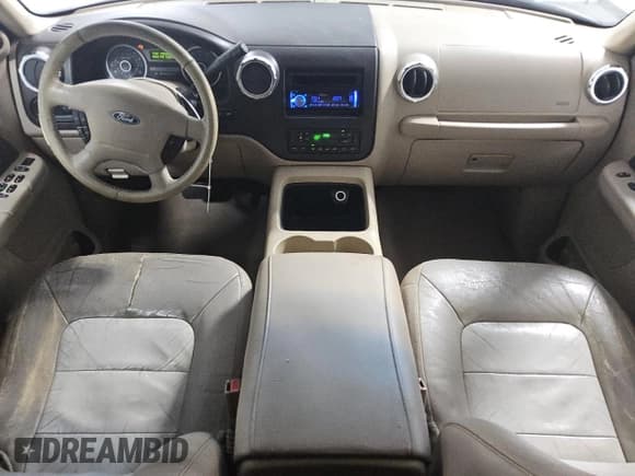 ✅ 2005 Ford Expedition Eddie Bauer • VIN: 1FMPU17535LA12283 • Lot: 70294585. Wystawiony na Copart z przebiegiem 192 226 mil. Bezpłatny archiwum sprzedaży aukcyjnych z USA i szczegółowy raport historii pojazdu na DreamBid. Zdjęcie 8.