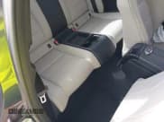 ✅ 2014 Mercedes-Benz C 250 • VIN: WDDGJ4HBXEG202664 • Lot: 41348775. Wystawiony na IAAI z przebiegiem 162 449 mil. Bezpłatny archiwum sprzedaży aukcyjnych z USA i szczegółowy raport historii pojazdu na DreamBid. Zdjęcie 8.