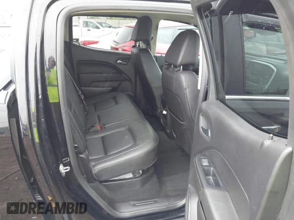 ✅ 2018 Chevrolet Colorado 4WD LT • VIN: 1GCGTCEN7J1307902 • Лот: 43288741. Опубликован ранее на IAAI с пробегом 123 143 миль. Бесплатный доступ к архиву аукционных продаж из США и подробный отчёт об истории автомобиля на DreamBid. Изображение 8.