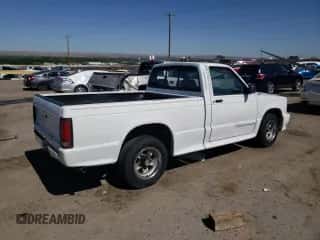 1989 Chevrolet S-10 X96 z VIN 1GCCS14Z8K8176644, wystawiony jako Copart lot #58812354 z przebiegiem Nie podano mil oraz Nie do naprawy • Non repairable. Historia ofert i sprzedaży dostępna na DreamBid. Obrazek 3.