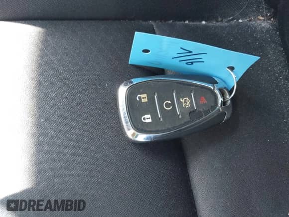 2021 Chevrolet Malibu LT z VIN 1G1ZD5ST8MF061124, wystawiony jako IAAI lot #42841293 z przebiegiem 74 547 mil mil oraz . Historia ofert i sprzedaży dostępna na DreamBid. Obrazek 11.