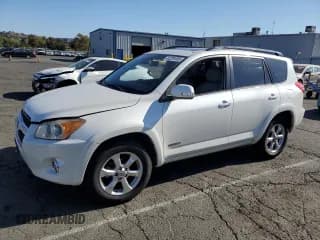 ✅ 2009 Toyota RAV4 Limited • VIN: JTMZF31V395003766 • Lot: 81291055. Listed on Copart with 199,977 mi. Free auction sales archive from the USA and detailed vehicle history report at DreamBid. Image 1.