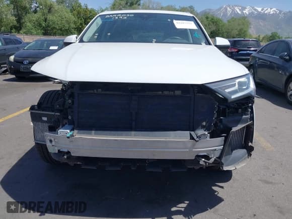 ✅ 2023 Audi Q7 Premium Plus • VIN: WA1LXBF79PD010404 • Lot: 42207521. Listed on IAAI with 30,589 mi. Free auction sales archive from the USA and detailed vehicle history report at DreamBid. Image 6.