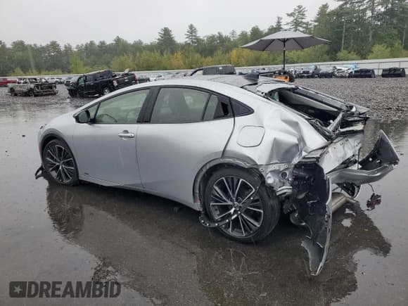 ✅ 2023 Toyota Prius XLE • VIN: JTDADABU5P3001183 • Lot: 82086295. Wystawiony na Copart z przebiegiem Nie podano. Bezpłatny archiwum sprzedaży aukcyjnych z USA i szczegółowy raport historii pojazdu na DreamBid. Zdjęcie 2.