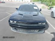 ✅ 2016 Dodge Challenger R/T Scat Pack • VIN: 2C3CDZFJ2GH271559 • Lot: 43642212. Wystawiony na IAAI z przebiegiem 67 071 mil. Bezpłatny archiwum sprzedaży aukcyjnych z USA i szczegółowy raport historii pojazdu na DreamBid. Zdjęcie 12.