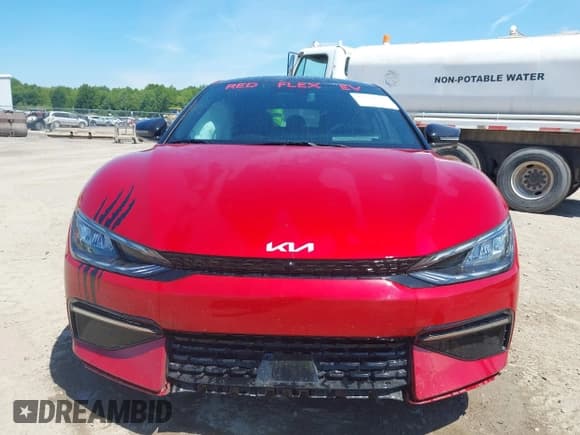 ✅ 2024 Kia EV6 GT-Line • VIN: KNDC4DLC5R5223990 • Лот: 42379701. Опубликован ранее на IAAI с пробегом 14 060 миль. Бесплатный доступ к архиву аукционных продаж из США и подробный отчёт об истории автомобиля на DreamBid. Изображение 12.