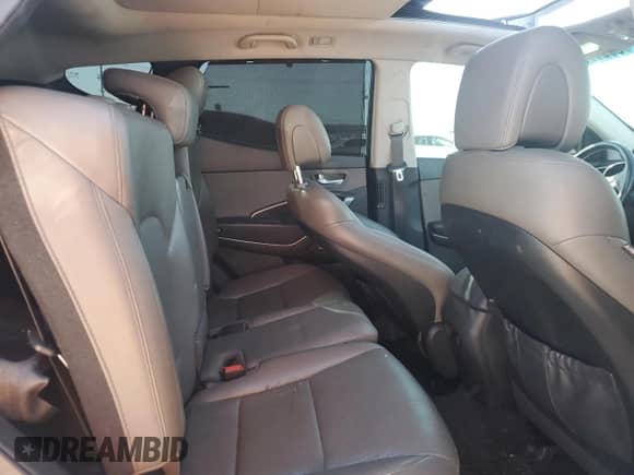 ✅ 2013 Hyundai Santa Fe Sport • VIN: 5XYZU3LB3DG053611 • Lot: 90317625. Listed on Copart with 126,900 mi miles. Access the free auction sales archive from the USA and view a detailed vehicle history report at DreamBid. Image 11.