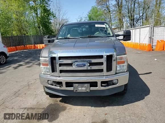 ✅ 2010 Ford F-350 XL • VIN: 1FTWX3BRXAEA10817 • Lot: 54370255. Listed on Copart with 234,321 mi. Free auction sales archive from the USA and detailed vehicle history report at DreamBid. Image 13.