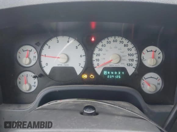 ✅ 2007 Dodge 2500 SLT • VIN: 3D7KS28D17G767678 • Lot: 43540763. Wystawiony na IAAI z przebiegiem 239 125 mil. Bezpłatny archiwum sprzedaży aukcyjnych z USA i szczegółowy raport historii pojazdu na DreamBid. Zdjęcie 7.