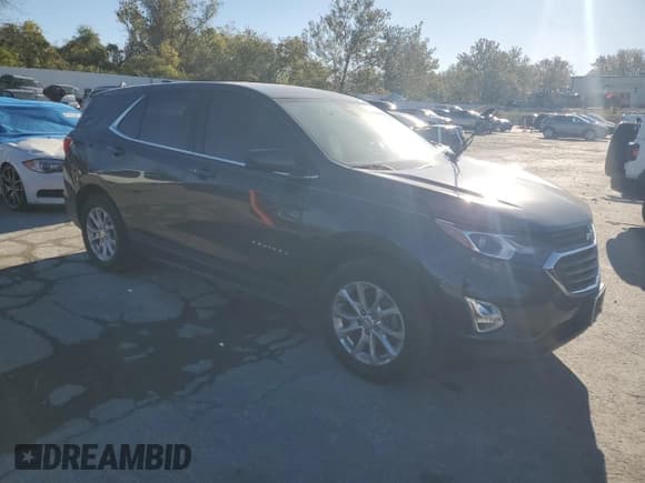 ✅ 2020 Chevrolet Equinox LT • VIN: 3GNAXKEV4LS526992 • Лот: 87462585. Опубликован ранее на Copart с пробегом 110 145 миль. Бесплатный доступ к архиву аукционных продаж из США и подробный отчёт об истории автомобиля на DreamBid. Изображение 4.