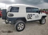 ✅ 2013 Toyota FJ Cruiser • VIN: JTEBU4BFXDK155067 • Лот: 65988405. Опубликован ранее на Copart с пробегом 109 771 миль. Бесплатный доступ к архиву аукционных продаж из США и подробный отчёт об истории автомобиля на DreamBid. Изображение 3.