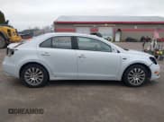 ✅ 2013 Suzuki Kizashi SE • VIN: JS2RF9A33D6100380 • Lot: 41970903. Listed on IAAI with Not provided. Free auction sales archive from the USA and detailed vehicle history report at DreamBid. Image 15.