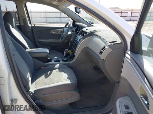 2009 Chevrolet Traverse LS с VIN 1GNER13D79S135629, выставлен на аукционе IAAI как лот 42813577 с пробегом 155 635 миль миль и . История ставок и продаж доступна на DreamBid. Изображение 5.