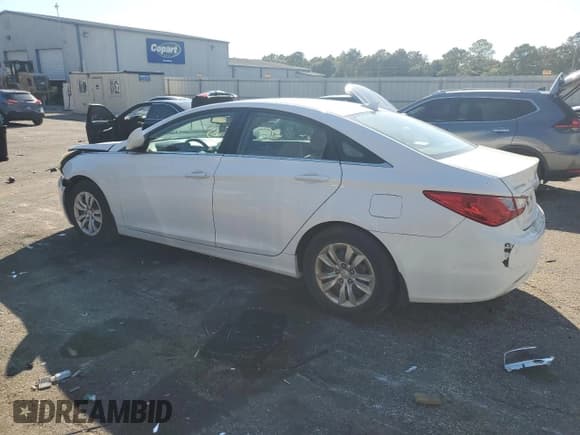 ✅ 2012 Hyundai Sonata GLS • VIN: 5NPEB4AC8CH397982 • Lot: 73246254. Listed on Copart with 127,294 mi. Free auction sales archive from the USA and detailed vehicle history report at DreamBid. Image 2.