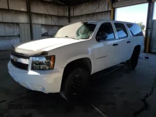 ✅ 2008 Chevrolet Suburban Commercial • VIN: 3GNGK26K88G314040 • Lot: 84406614. Wystawiony na Copart z przebiegiem Nie podano. Bezpłatny archiwum sprzedaży aukcyjnych z USA i szczegółowy raport historii pojazdu na DreamBid. Zdjęcie 1.