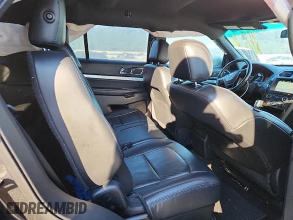 ✅ 2017 Ford Explorer XLT • VIN: 1FM5K7D83HGB43855 • Лот: 90520805. Опубликован ранее на Copart с пробегом 150 773 миль. Бесплатный доступ к архиву аукционных продаж из США и подробный отчёт об истории автомобиля на DreamBid. Изображение 11.