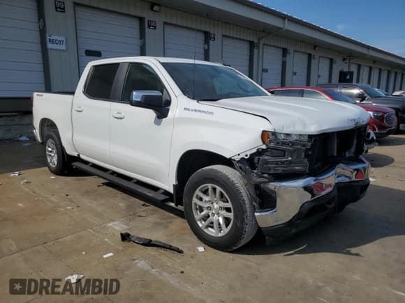 ✅ 2021 Chevrolet Silverado 1500 LT • VIN: 1GCPYJEKXMZ390145 • Lot: 66946484. Wystawiony na Copart z przebiegiem Nie podano. Bezpłatny archiwum sprzedaży aukcyjnych z USA i szczegółowy raport historii pojazdu na DreamBid. Zdjęcie 4.