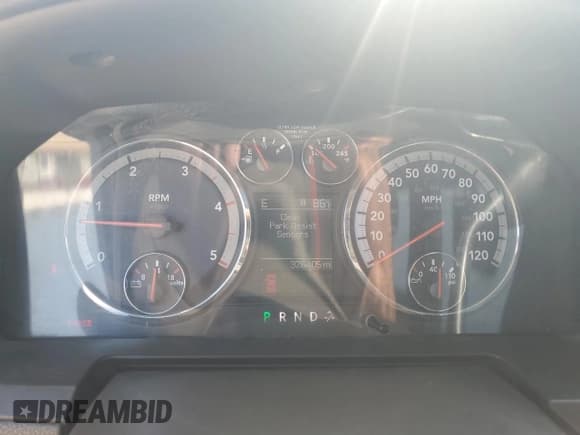 ✅ 2010 Dodge 3500 SLT • VIN: 3D73Y3CL0AG150447 • Lot: 64203815. Listed on Copart with 326,405 mi. Free auction sales archive from the USA and detailed vehicle history report at DreamBid. Image 9.