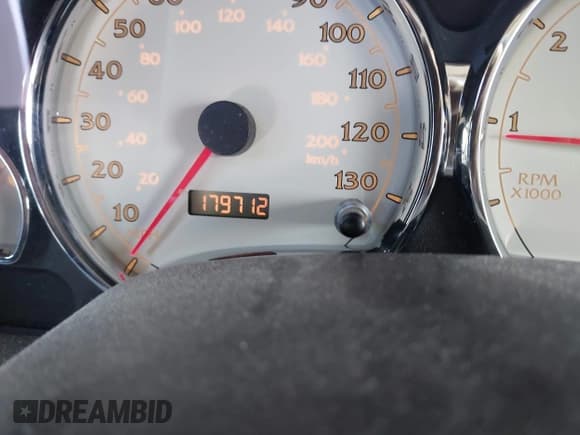 ✅ 2007 Saturn VUE V6 • VIN: 5GZCZ63437S827718 • Lot: 41589681. Wystawiony na IAAI z przebiegiem 179 712 mil. Bezpłatny archiwum sprzedaży aukcyjnych z USA i szczegółowy raport historii pojazdu na DreamBid. Zdjęcie 7.