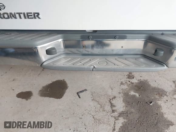 ✅ 2014 Nissan Frontier S • VIN: 1N6BD0CT8EN712542 • Lot: 43796583. Listed on IAAI with 155,412 mi. Free auction sales archive from the USA and detailed vehicle history report at DreamBid. Image 6.