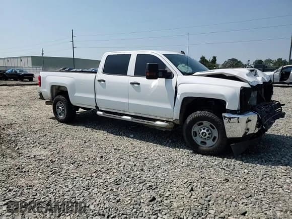✅ 2017 Chevrolet Silverado 2500HD Work Truck • VIN: 1GC1KUEY8HF118164 • Lot: 72285234. Wystawiony na Copart z przebiegiem 150 784 mil. Bezpłatny archiwum sprzedaży aukcyjnych z USA i szczegółowy raport historii pojazdu na DreamBid. Zdjęcie 11.