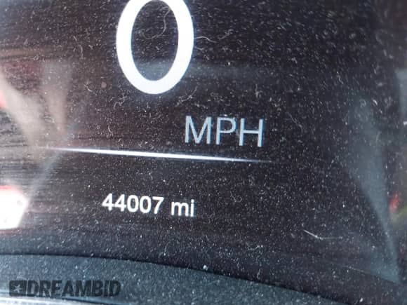 2020 Jeep Grand Cherokee Altitude z VIN 1C4RJEAG1LC181593, wystawiony jako IAAI lot #43159944 z przebiegiem 44 007 mil mil oraz . Historia ofert i sprzedaży dostępna na DreamBid. Obrazek 15.