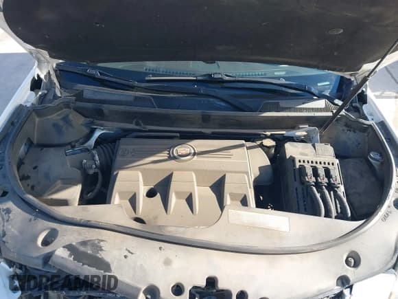 ✅ 2016 Cadillac SRX Performance Collection • VIN: 3GYFNCE39GS565215 • Lot: 41318743. Listed on IAAI with 46,063 mi. Free auction sales archive from the USA and detailed vehicle history report at DreamBid. Image 10.