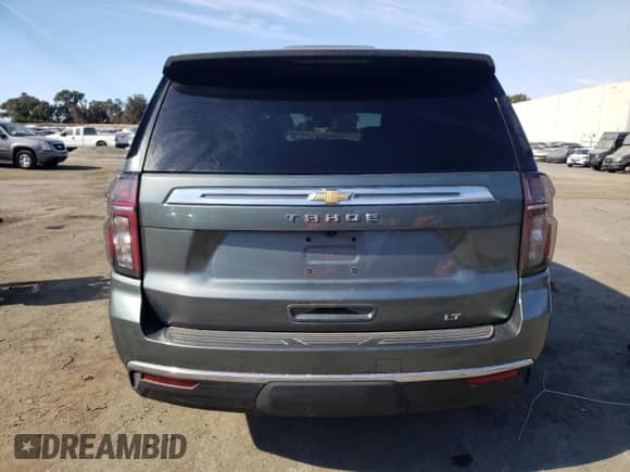 2024 Chevrolet Tahoe LT z VIN 1GNSKNKD3RR129463, wystawiony jako Copart lot #77114864 z przebiegiem 17 773 mil mil oraz Czysty tytuł • Clean title. Historia ofert i sprzedaży dostępna na DreamBid. Obrazek 6.