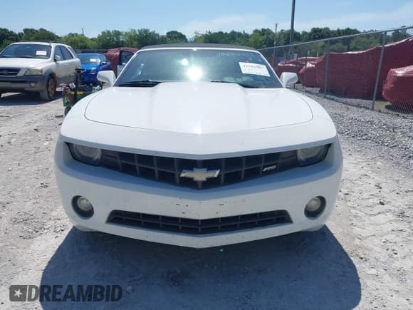 ✅ 2011 Chevrolet Camaro 2LT • VIN: 2G1FC3DD2B9165601 • Lot: 42562907. Listed on IAAI with 125,302 mi. Free auction sales archive from the USA and detailed vehicle history report at DreamBid. Image 12.