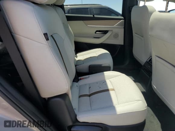 ✅ 2025 Mazda CX-90 Premium Plus Package • VIN: JM3KKEHD7S1234146 • Lot: 61495645. Wystawiony na Copart z przebiegiem 2 096 mil. Bezpłatny archiwum sprzedaży aukcyjnych z USA i szczegółowy raport historii pojazdu na DreamBid. Zdjęcie 10.