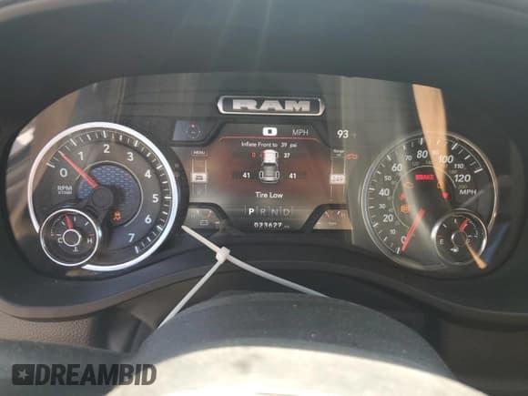 ✅ 2024 Ram 1500 Big Horn • VIN: 1C6SRFFTXRN111410 • Лот: 62086135. Опубликован ранее на Copart с пробегом 23 627 миль. Бесплатный доступ к архиву аукционных продаж из США и подробный отчёт об истории автомобиля на DreamBid. Изображение 9.